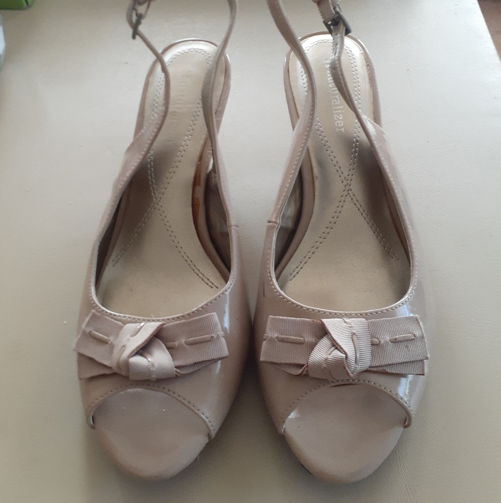 Naturalizer  Barker Tan Womens Shoes Size 81/2 M